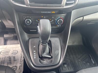 2020 Ford Transit Connect Cargo Van XL   - Photo 22 - Milwaukie, OR 97267