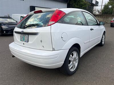 2007 Ford Focus ZX3 S   - Photo 6 - Milwaukie, OR 97267