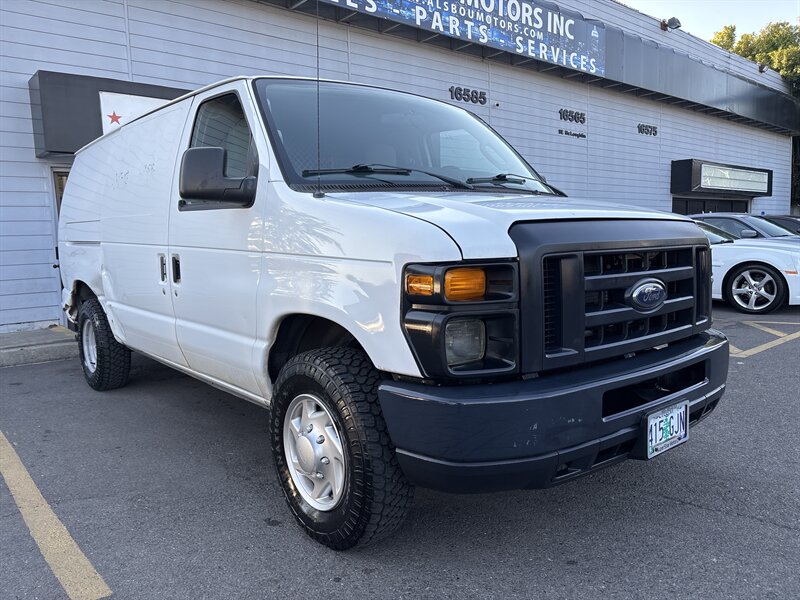 2013 Ford E250 Cargo E-250  