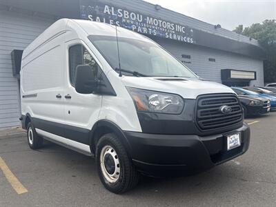 2019 Ford Transit 250 Van 250   - Photo 1 - Milwaukie, OR 97267