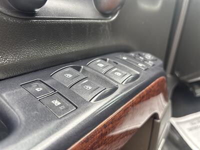 2015 GMC Sierra 1500 Crew Cab SLT   - Photo 10 - Milwaukie, OR 97267