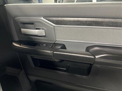 2020 RAM 3500 Big Horn - Photo 23 - Milwaukie, OR 97267