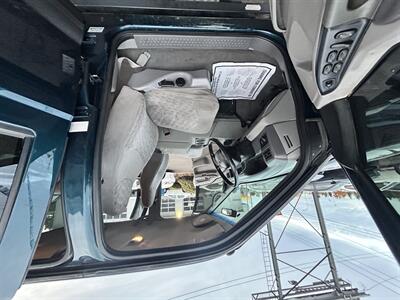 1999 Ford F-350 Super Duty Lariat - Long Box 7.3 Liter - Photo 6 - Milwaukie, OR 97267