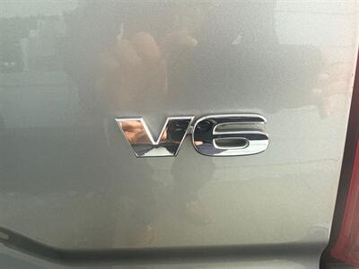 2017 Toyota Tacoma TRD Sport   - Photo 17 - Milwaukie, OR 97267