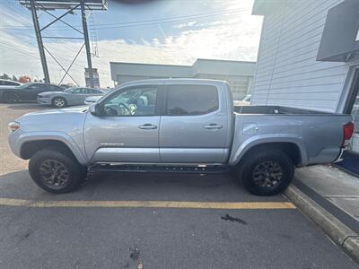 2017 Toyota Tacoma TRD Sport   - Photo 4 - Milwaukie, OR 97267