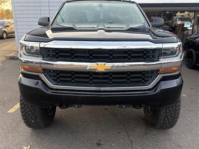 2018 Chevrolet Silverado 1500 LT   - Photo 2 - Milwaukie, OR 97267