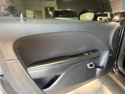 2022 Dodge Challenger SXT   - Photo 9 - Milwaukie, OR 97267