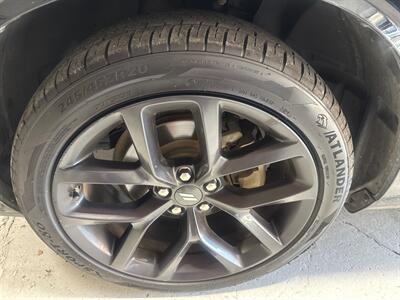 2022 Dodge Challenger SXT   - Photo 16 - Milwaukie, OR 97267