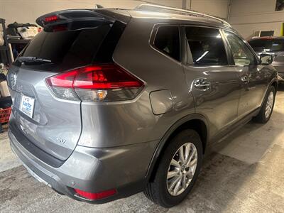 2020 Nissan Rogue SV - Photo 7 - Milwaukie, OR 97267