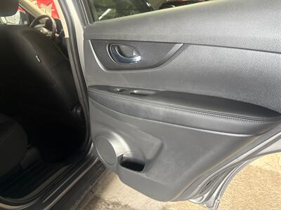 2020 Nissan Rogue SV - Photo 21 - Milwaukie, OR 97267