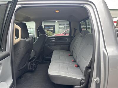 2020 RAM 1500 Crew Cab Big Horn   - Photo 17 - Milwaukie, OR 97267