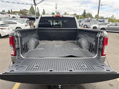 2020 RAM 1500 Crew Cab Big Horn   - Photo 11 - Milwaukie, OR 97267