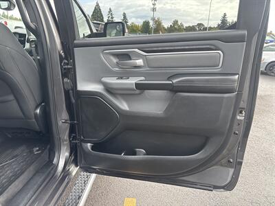 2021 RAM 1500 Crew Cab Big Horn   - Photo 18 - Milwaukie, OR 97267
