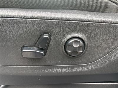 2021 RAM 1500 Crew Cab Big Horn   - Photo 14 - Milwaukie, OR 97267