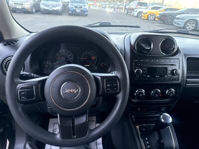 2017 Jeep Patriot Sport   - Photo 9 - Milwaukie, OR 97267