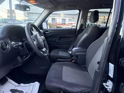 2017 Jeep Patriot Sport   - Photo 8 - Milwaukie, OR 97267