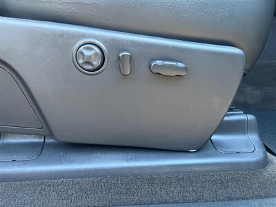 2013 Chevrolet Silverado 2500HD LTZ   - Photo 20 - Milwaukie, OR 97267
