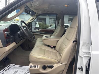 2005 Ford F350 Super Duty Crew Cab Lariat   - Photo 12 - Milwaukie, OR 97267