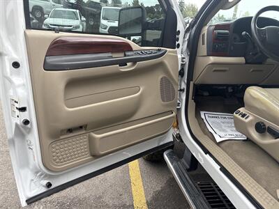 2005 Ford F350 Super Duty Crew Cab Lariat   - Photo 10 - Milwaukie, OR 97267