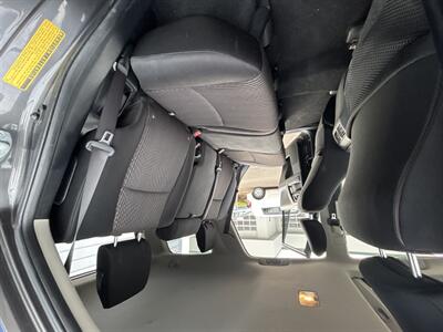 2012 Toyota 4Runner SR5   - Photo 11 - Milwaukie, OR 97267