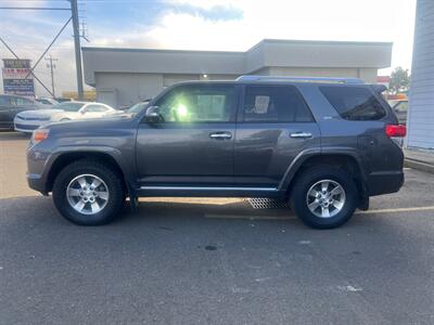 2012 Toyota 4Runner SR5   - Photo 4 - Milwaukie, OR 97267