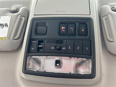 2012 Toyota 4Runner SR5   - Photo 17 - Milwaukie, OR 97267