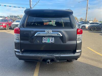 2012 Toyota 4Runner SR5   - Photo 9 - Milwaukie, OR 97267