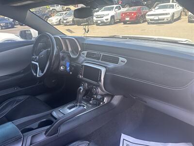 2015 Chevrolet Camaro LT - Photo 15 - Milwaukie, OR 97267