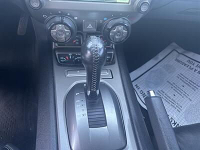 2015 Chevrolet Camaro LT - Photo 17 - Milwaukie, OR 97267