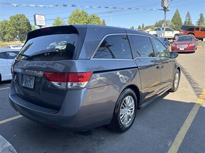2017 Honda Odyssey LX   - Photo 7 - Milwaukie, OR 97267