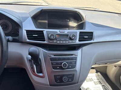 2017 Honda Odyssey LX   - Photo 20 - Milwaukie, OR 97267