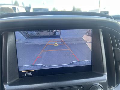 2020 Chevrolet Colorado Extended Cab LT   - Photo 15 - Milwaukie, OR 97267