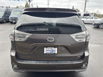 2013 Toyota Sienna SE 8-Passenger   - Photo 6 - Milwaukie, OR 97267