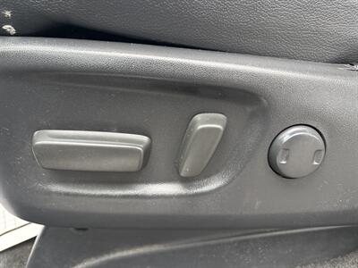 2013 Toyota Sienna SE 8-Passenger   - Photo 13 - Milwaukie, OR 97267