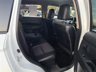2015 Mitsubishi Outlander SE   - Photo 12 - Lakewood, NJ 08701