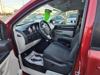 2008 Dodge Grand Caravan SXT   - Photo 11 - Lakewood, NJ 08701