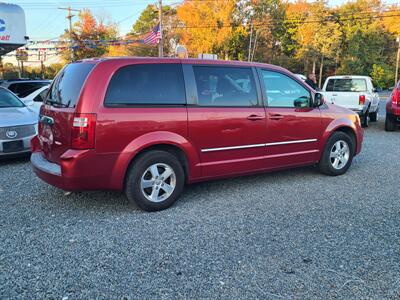 2008 Dodge Grand Caravan SXT   - Photo 3 - Lakewood, NJ 08701