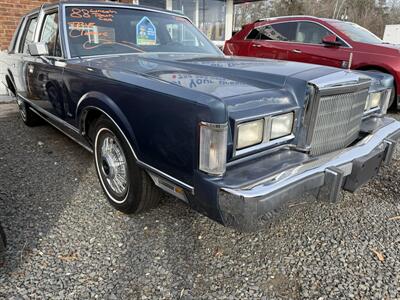 1988 Lincoln Town Car   - Photo 3 - Lakewood, NJ 08701