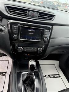 2018 Nissan Rogue S - Photo 17 - Lakewood, NJ 08701