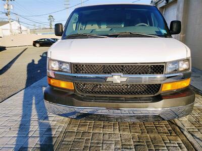 2009 Chevrolet Express 2500   - Photo 5 - Lakewood, NJ 08701