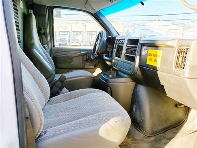 2009 Chevrolet Express 2500   - Photo 12 - Lakewood, NJ 08701