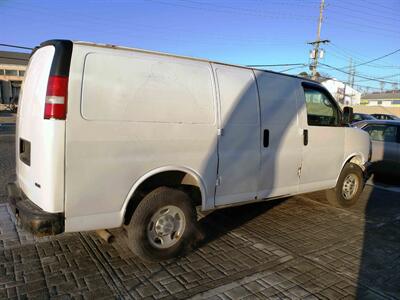 2009 Chevrolet Express 2500   - Photo 11 - Lakewood, NJ 08701