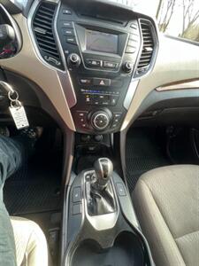 2015 Hyundai SANTA FE GLS   - Photo 19 - Lakewood, NJ 08701