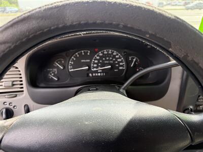 2000 Mazda B3000 SE   - Photo 11 - Lakewood, NJ 08701