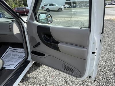 2000 Mazda B3000 SE   - Photo 7 - Lakewood, NJ 08701