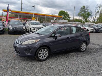 2013 Ford Fiesta SE Sedan