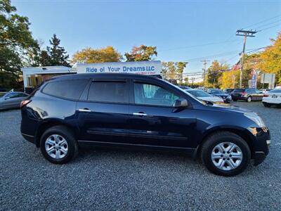 2015 Chevrolet Traverse LS   - Photo 6 - Lakewood, NJ 08701