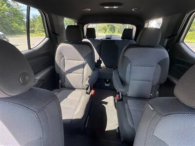 2023 Chevrolet Traverse LT Cloth - Photo 18 - Lakewood, NJ 08701