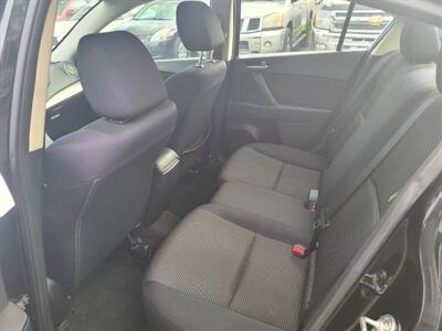 2012 Mazda Mazda3 i Sport   - Photo 12 - Lakewood, NJ 08701