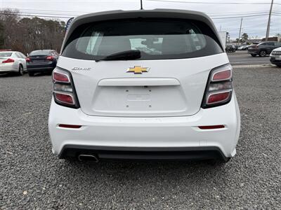 2017 Chevrolet Sonic LT Auto Fleet   - Photo 4 - Lakewood, NJ 08701